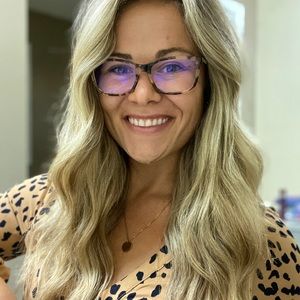 Meet your Posher, Bailey